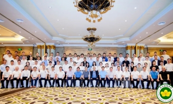 汇聚青春力量 携手共铸荣光 | 武汉黄梅商会三届二次理事会暨年轻一代委员会成立大会隆重召开